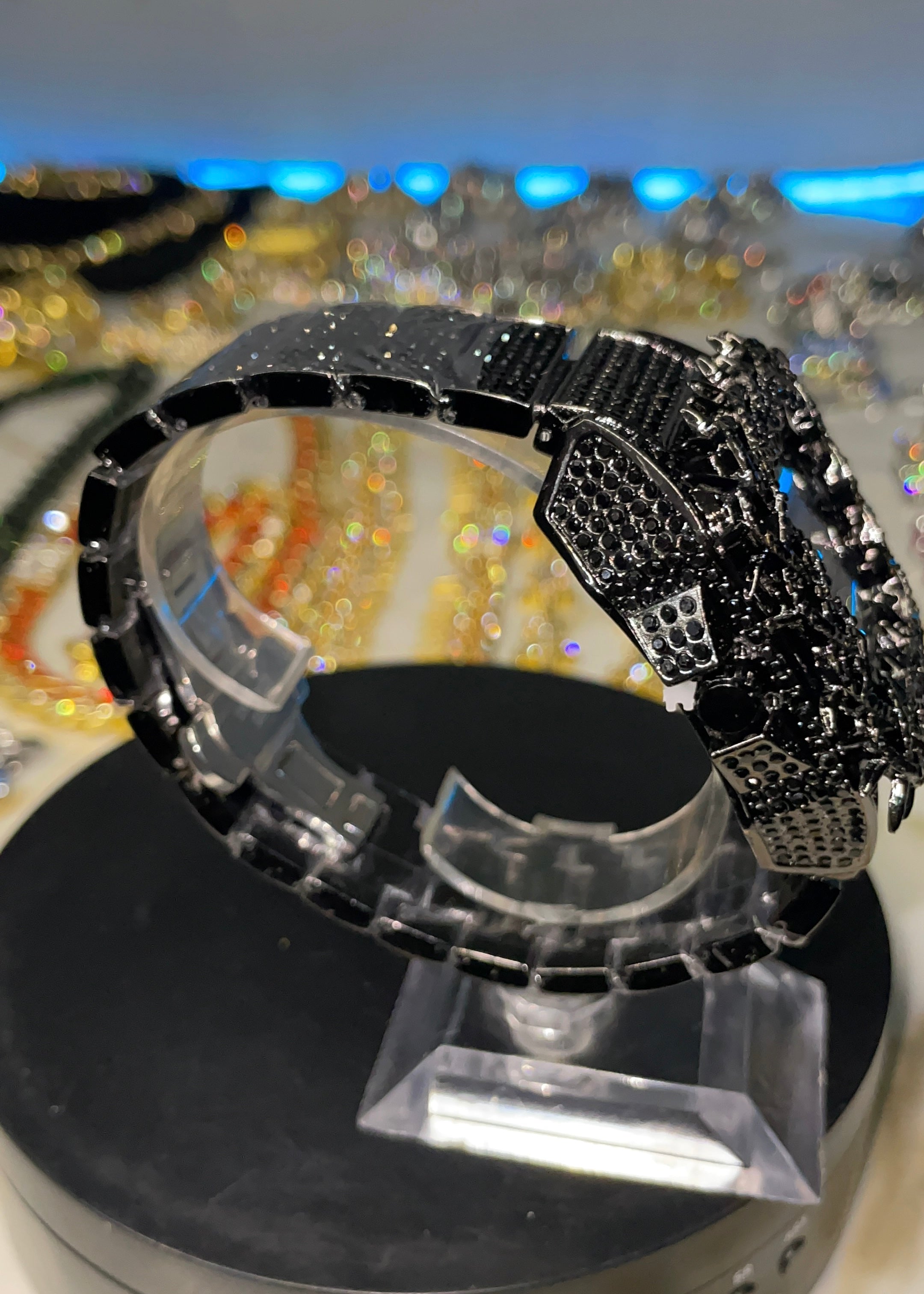 RELOJ CORONA DE ESPINAS CUADRADO